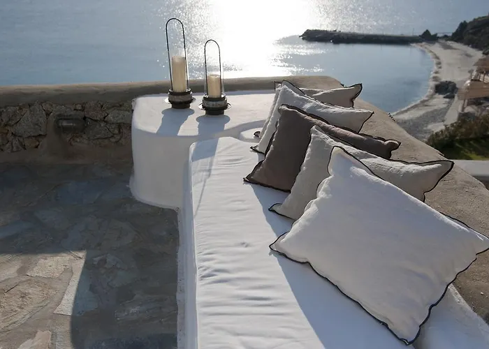 Elegance * Platis Yialos